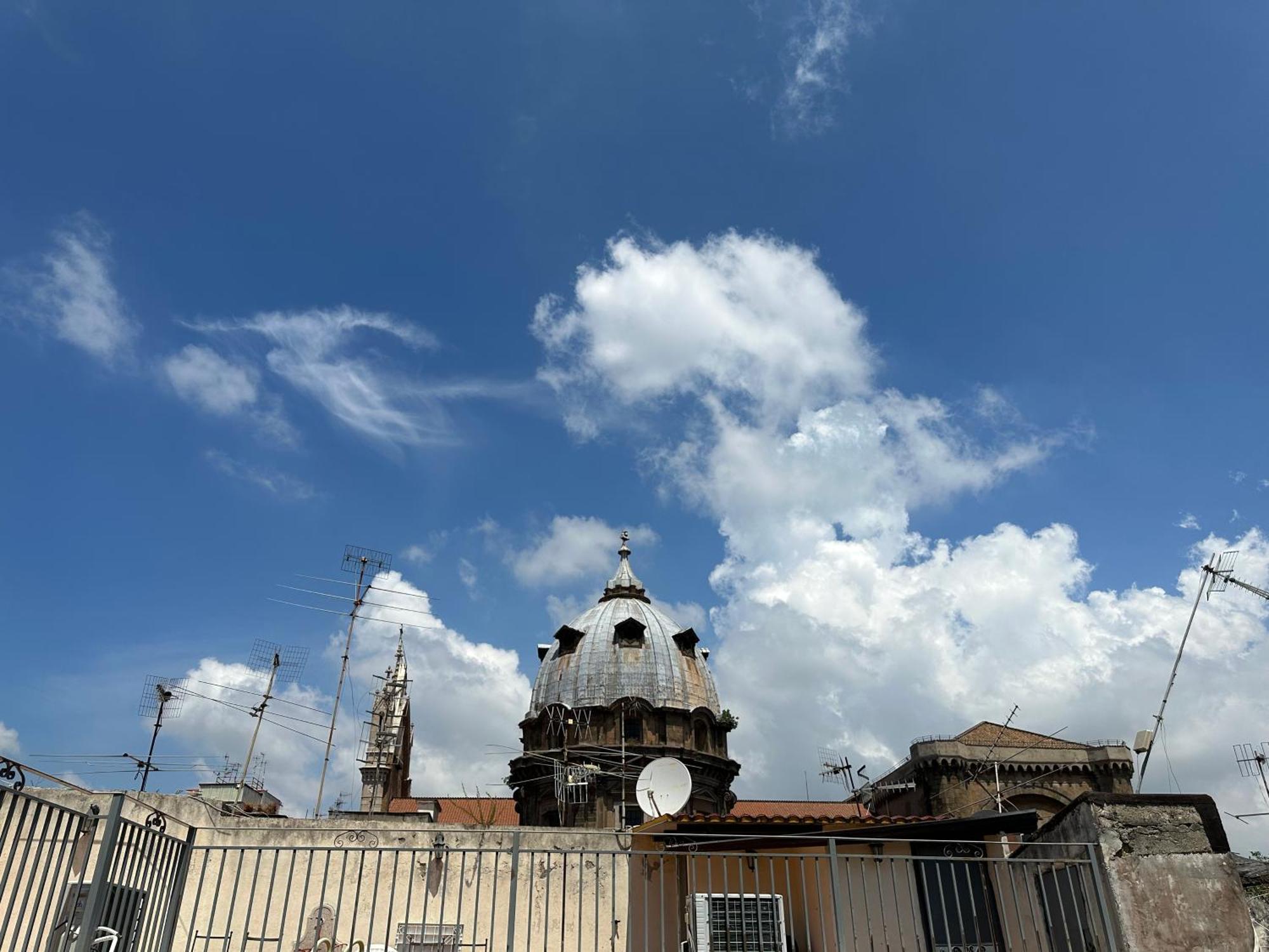Vila Vista Cattedrale Neapol Pokoj fotografie